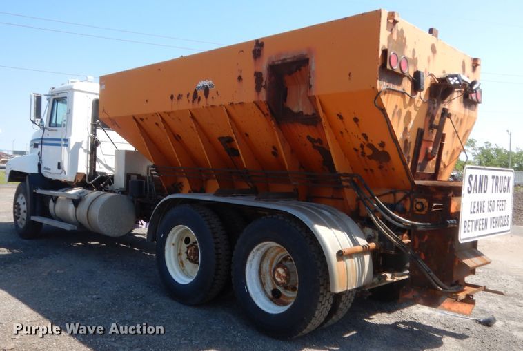 image for item DJ1914 1997 Mack CH613  spreader truck