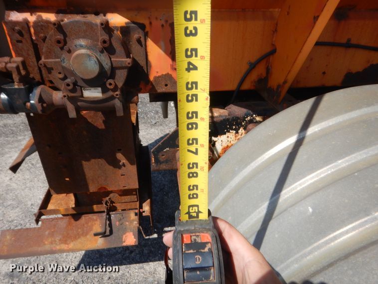 image for item DJ1914 1997 Mack CH613  spreader truck