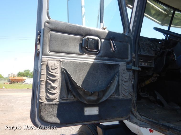 image for item DJ1914 1997 Mack CH613  spreader truck