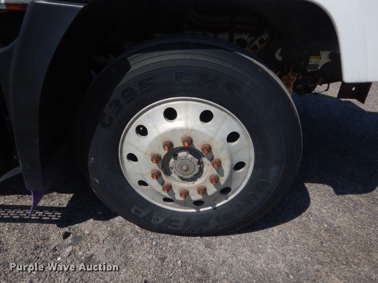 image for item DJ1914 1997 Mack CH613  spreader truck