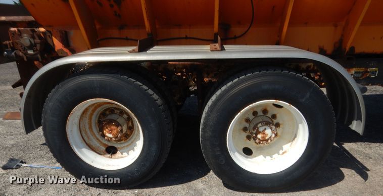 image for item DJ1914 1997 Mack CH613  spreader truck