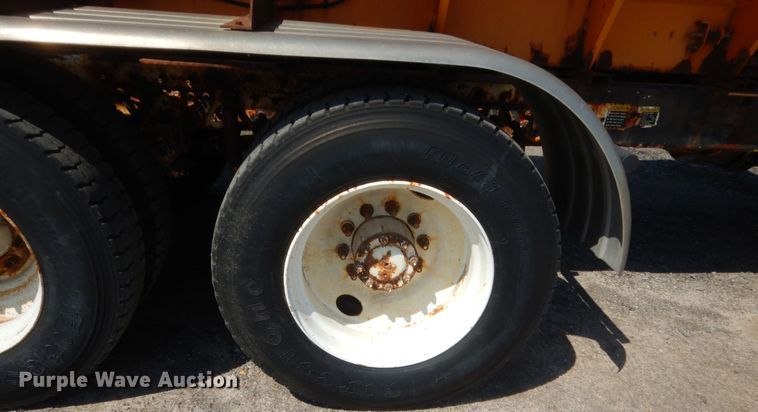 image for item DJ1914 1997 Mack CH613  spreader truck