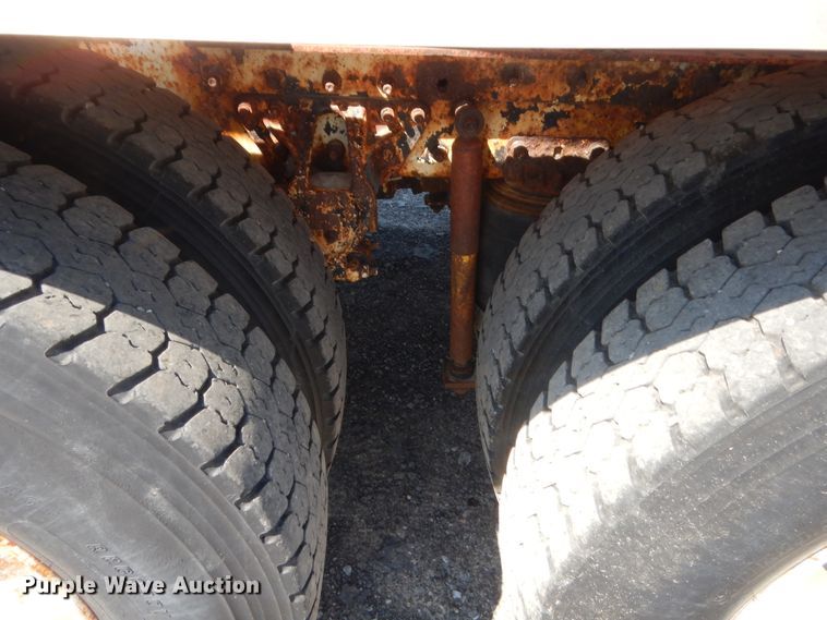 image for item DJ1914 1997 Mack CH613  spreader truck