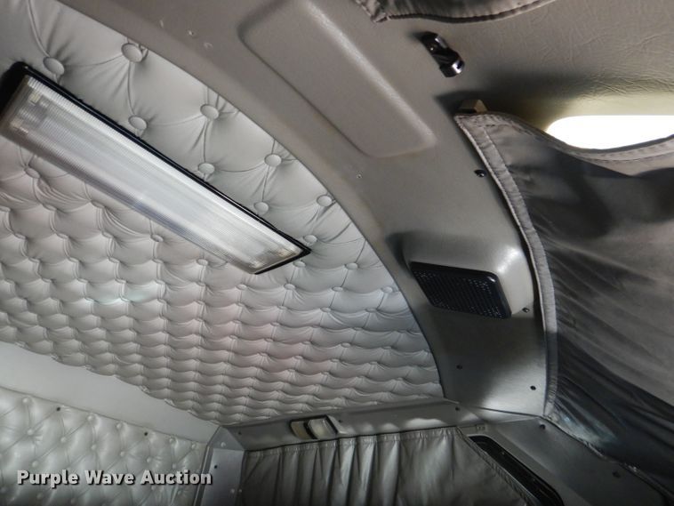 image for item DJ8849 2007 Kenworth T600  semi truck