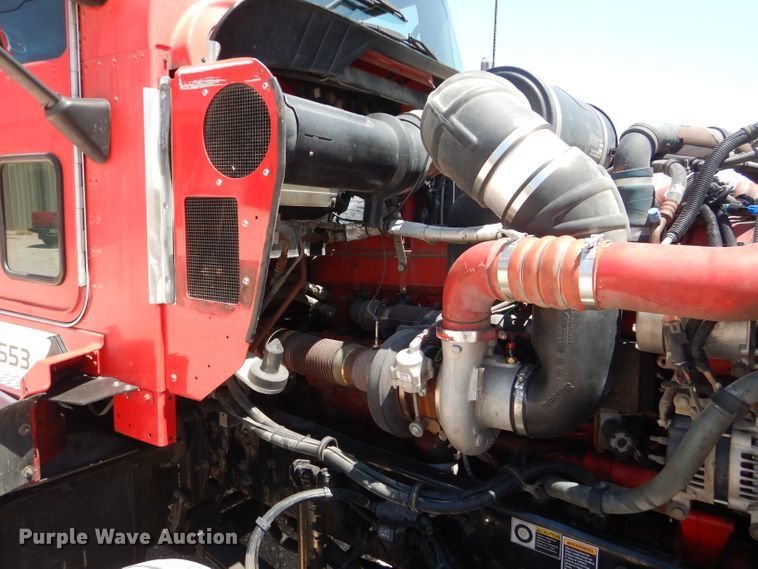 image for item DJ8849 2007 Kenworth T600  semi truck