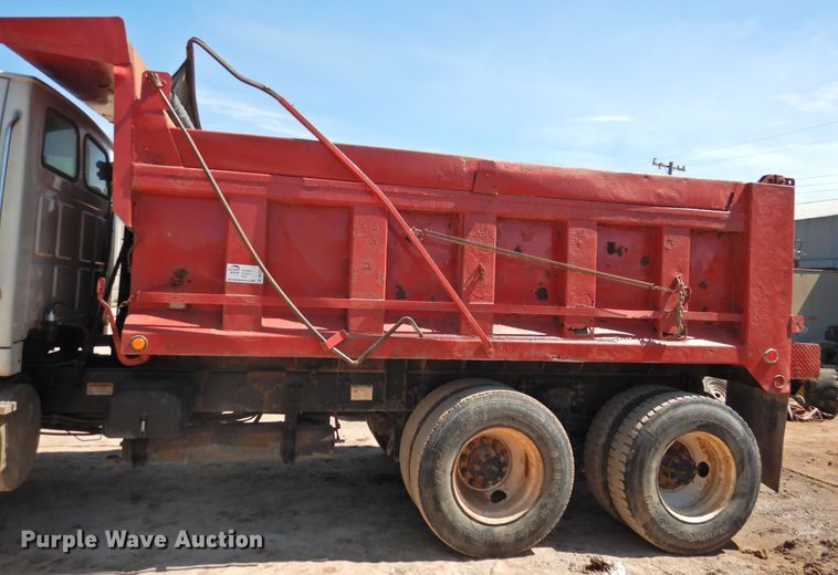 image for item DK2241 2008 Sterling  dump truck