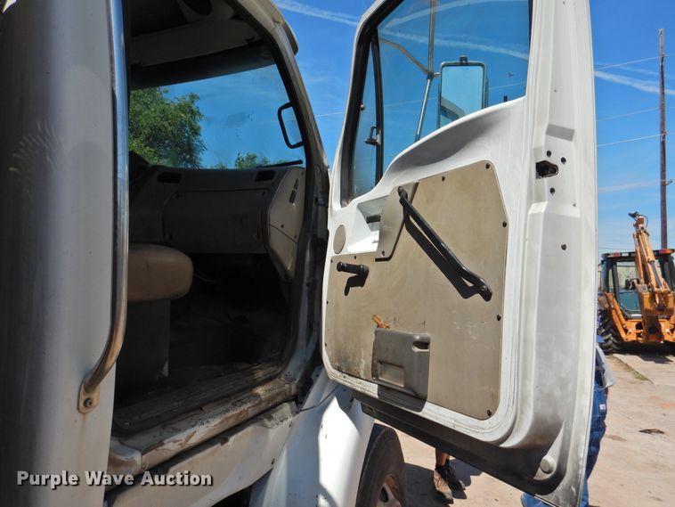 image for item DK2241 2008 Sterling  dump truck