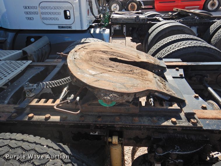 image for item DK2243 2008 Kenworth T600  semi truck