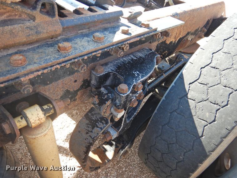 image for item DK2243 2008 Kenworth T600  semi truck