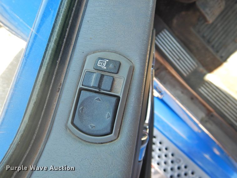 image for item DK2243 2008 Kenworth T600  semi truck