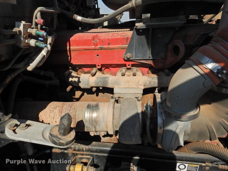 image for item DK2243 2008 Kenworth T600  semi truck