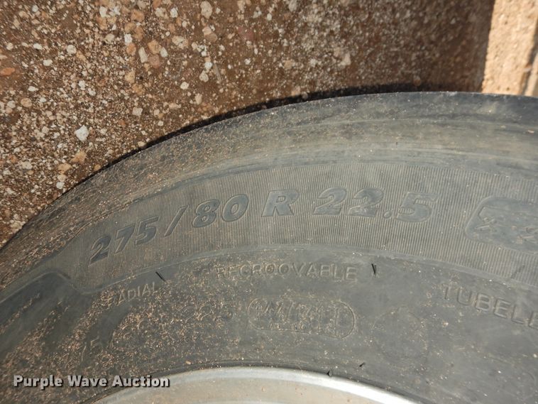 image for item DK2243 2008 Kenworth T600  semi truck