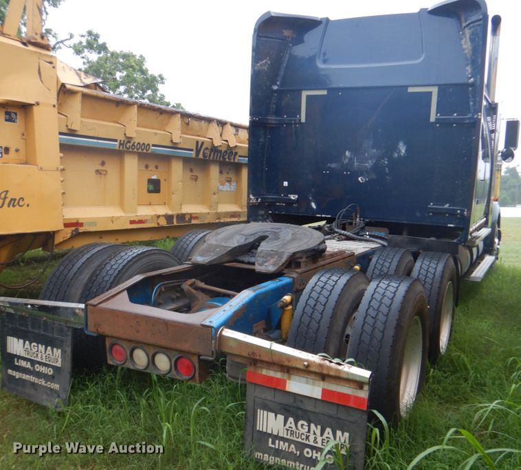 image for item DK5690 2008 Western Star 4900FA  semi truck