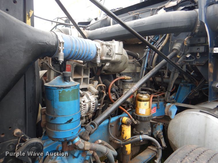 image for item DK5690 2008 Western Star 4900FA  semi truck