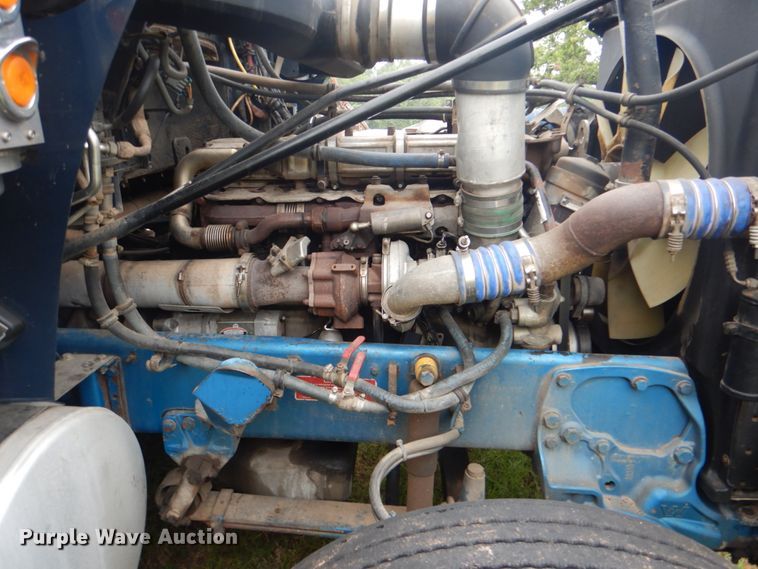 image for item DK5690 2008 Western Star 4900FA  semi truck