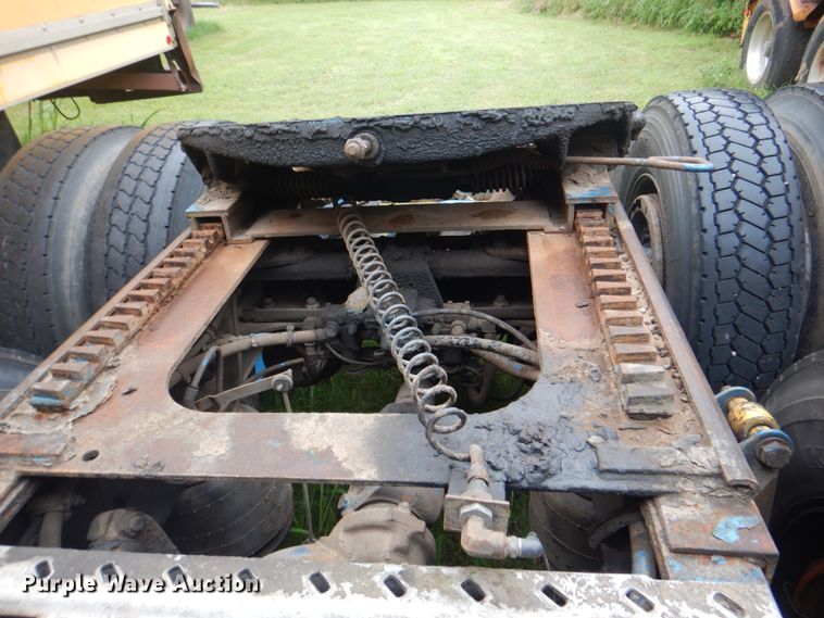 image for item DK5690 2008 Western Star 4900FA  semi truck