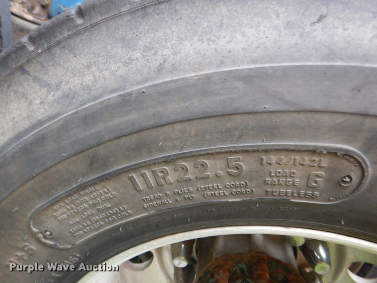 image for item DK5690 2008 Western Star 4900FA  semi truck