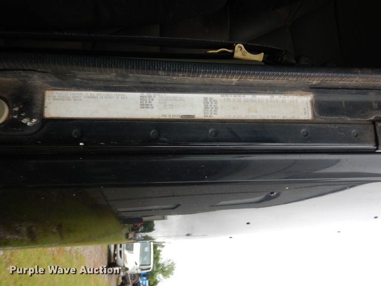 image for item DK5693 2007 Freightliner Columbia 120  semi truck