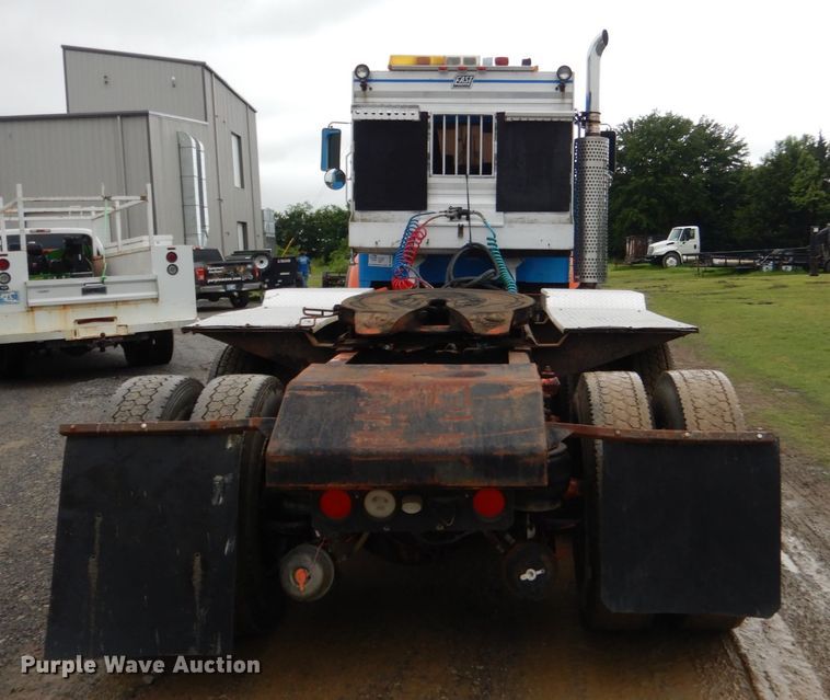 image for item DK5696 1998 Kenworth T800  semi truck