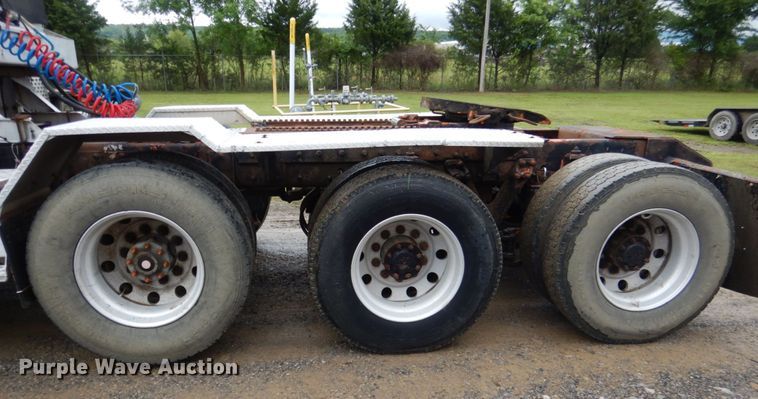 image for item DK5696 1998 Kenworth T800  semi truck