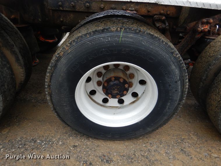 image for item DK5696 1998 Kenworth T800  semi truck