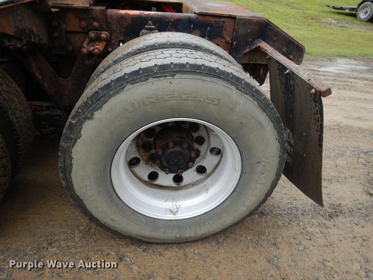 image for item DK5696 1998 Kenworth T800  semi truck