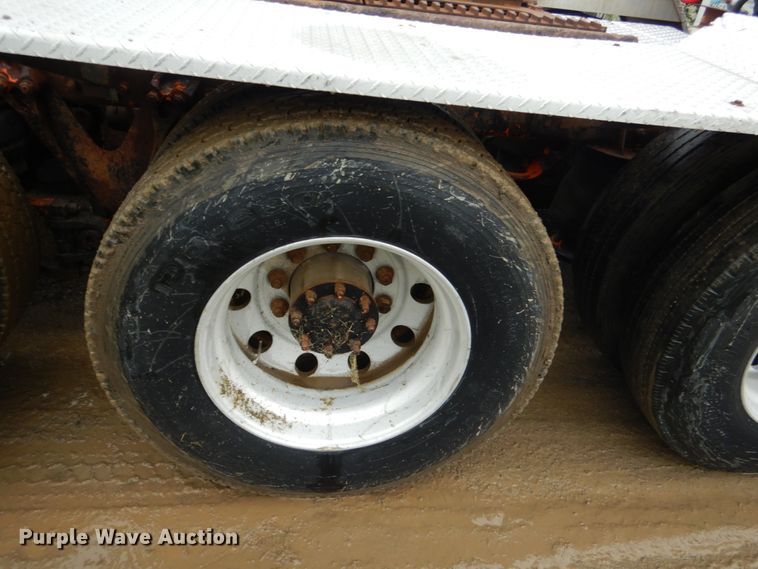 image for item DK5696 1998 Kenworth T800  semi truck