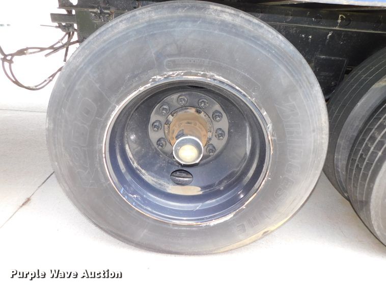 image for item DK8546 1996 Great Dane 74111JWA-53  dry van trailer