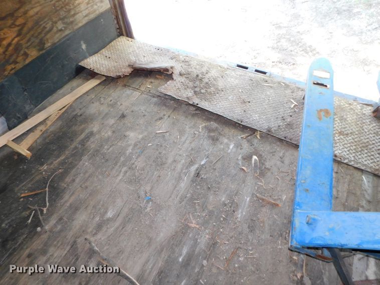 image for item DK8548 2000 Monon MA3-00-ST-53W  dry van trailer