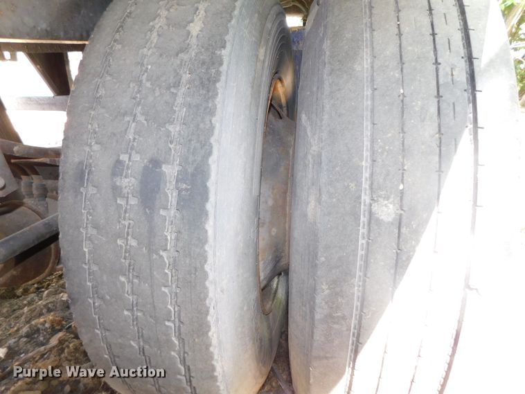 image for item DK8548 2000 Monon MA3-00-ST-53W  dry van trailer