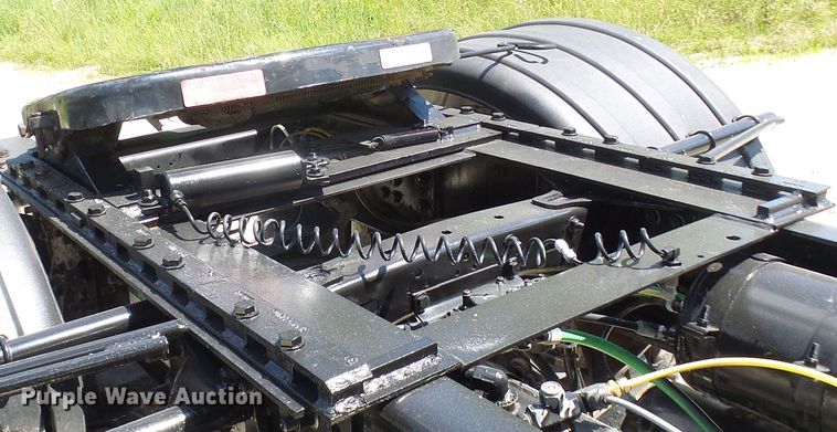 image for item DL0985 2003 Sterling Acterra  semi truck