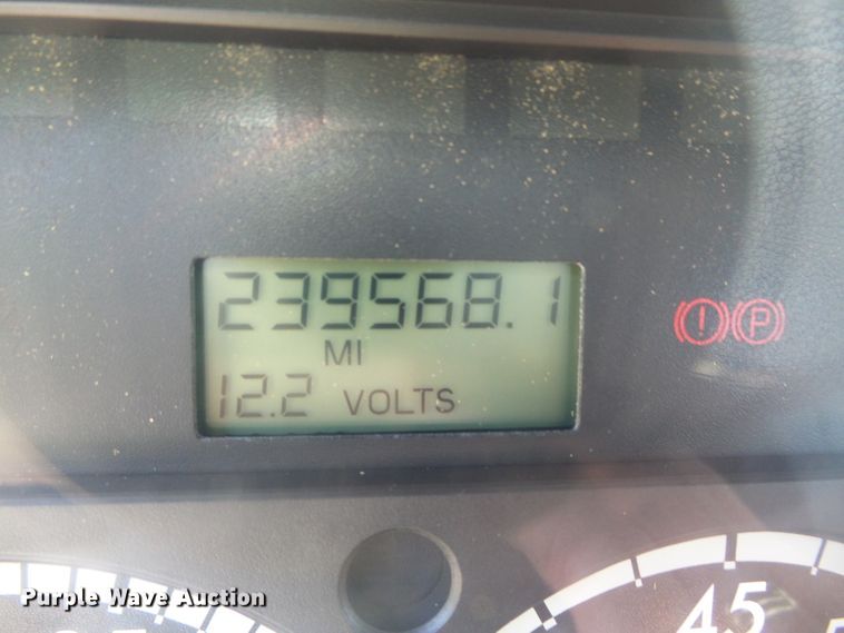 image for item DL0985 2003 Sterling Acterra  semi truck