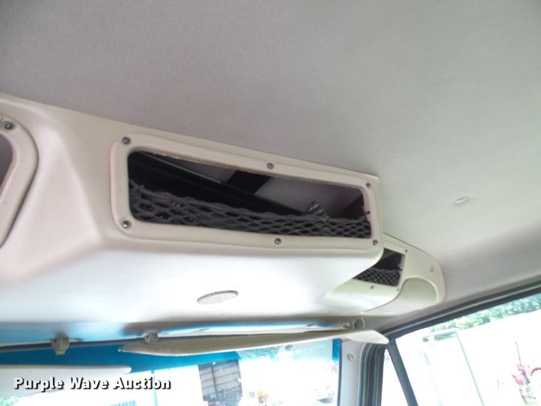 image for item DL0985 2003 Sterling Acterra  semi truck