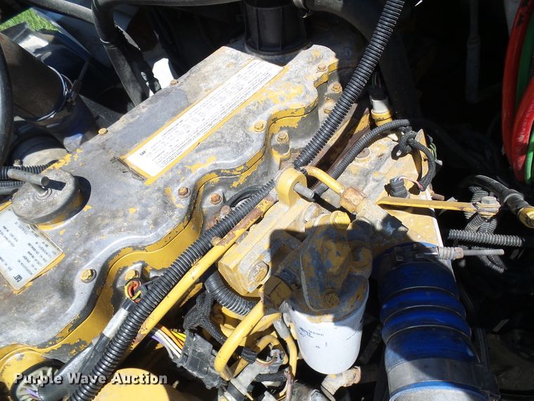 image for item DL0985 2003 Sterling Acterra  semi truck