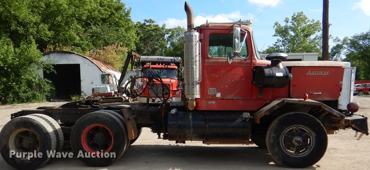 image for item DL8951 1984 Autocar DK  semi truck