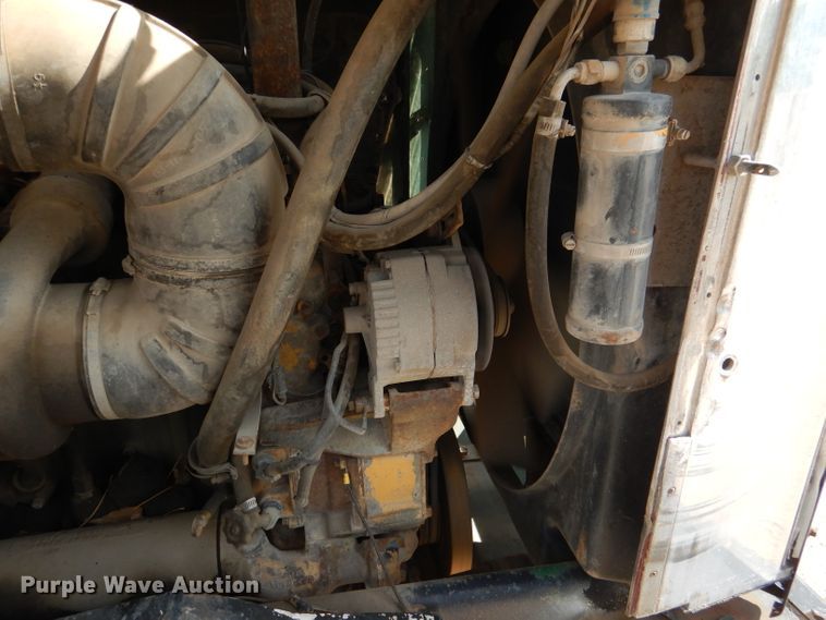 image for item DL8951 1984 Autocar DK  semi truck