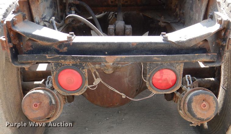 image for item DL8951 1984 Autocar DK  semi truck