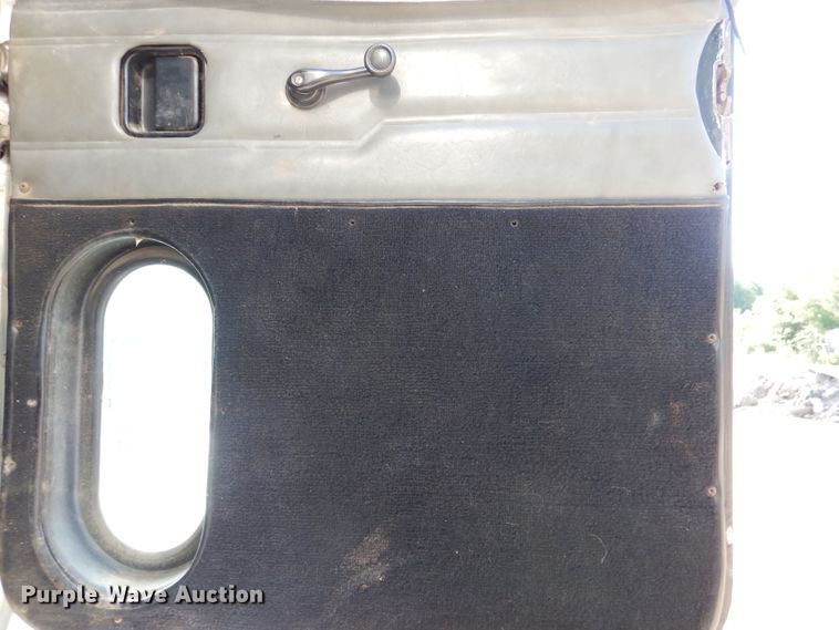 image for item DL8952 1998 Peterbilt 377  semi truck