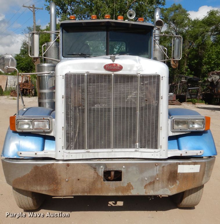 image for item DL8953 1989 Peterbilt 379  semi truck