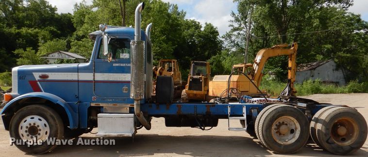 image for item DL8953 1989 Peterbilt 379  semi truck