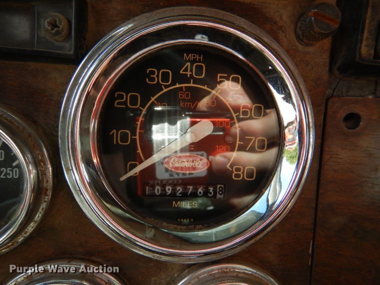 image for item DL8953 1989 Peterbilt 379  semi truck