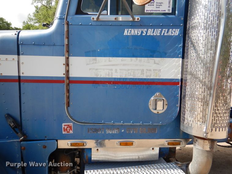 image for item DL8953 1989 Peterbilt 379  semi truck