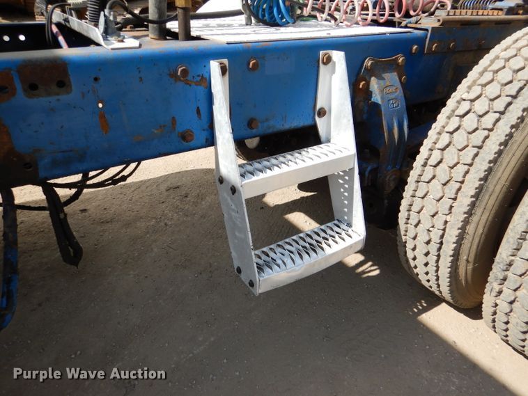 image for item DL8953 1989 Peterbilt 379  semi truck