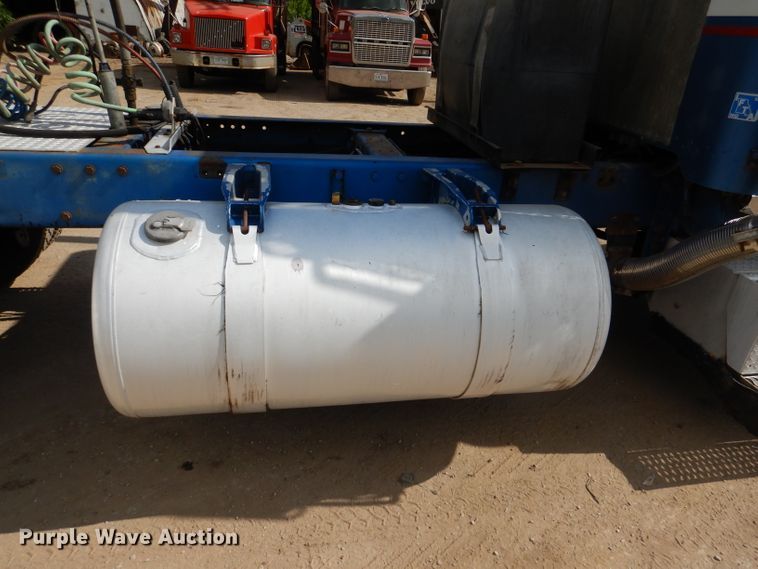 image for item DL8953 1989 Peterbilt 379  semi truck