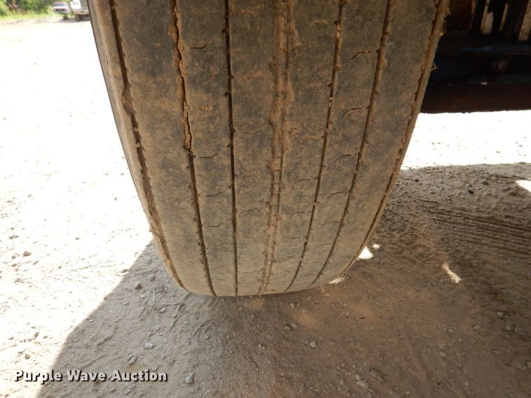 image for item DL8953 1989 Peterbilt 379  semi truck