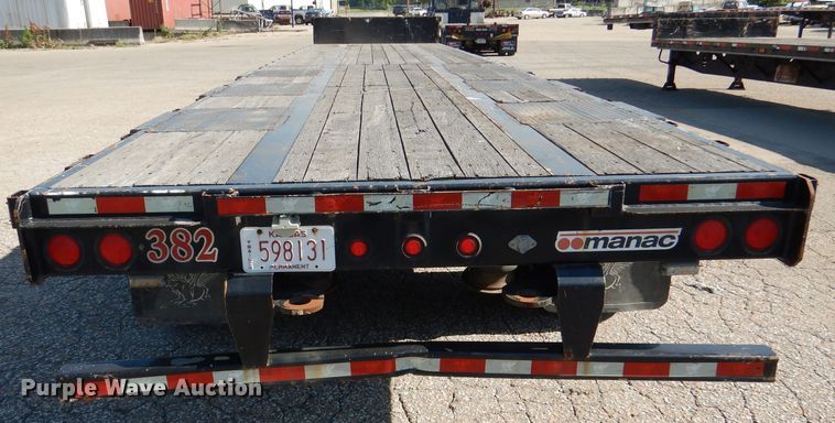image for item DL8960 2013 Manac 14353A000  drop deck trailer
