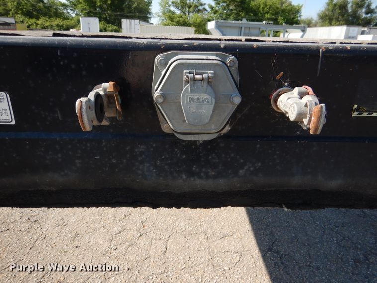 image for item DL8960 2013 Manac 14353A000  drop deck trailer