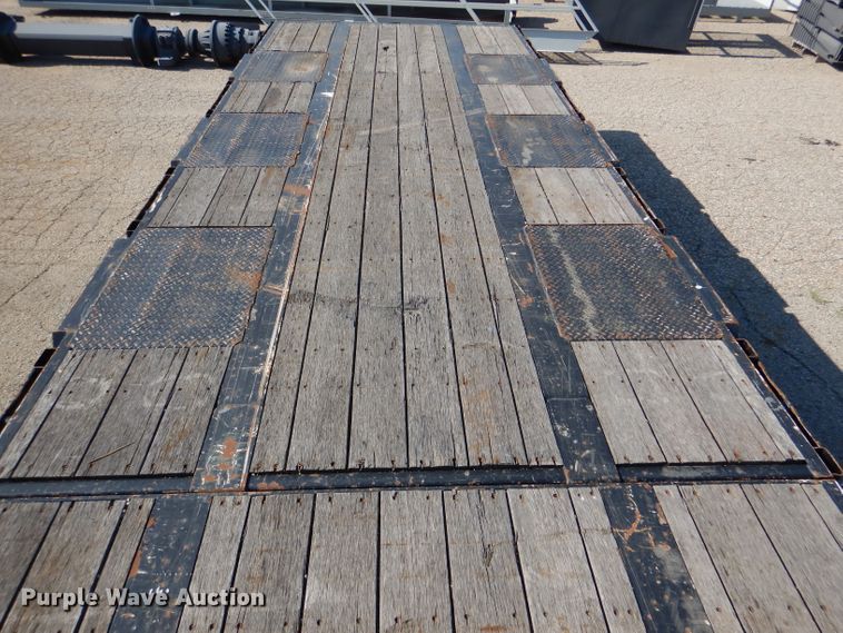 image for item DL8960 2013 Manac 14353A000  drop deck trailer