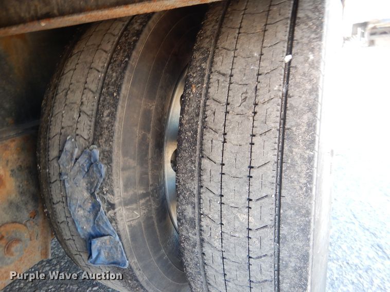 image for item DL8961 2013 Trail King TK70MED482  lowboy equipment trailer