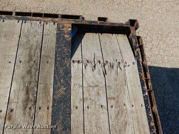 image for item DL8962 2014 Doonan 532DBC1DCDM  drop deck trailer